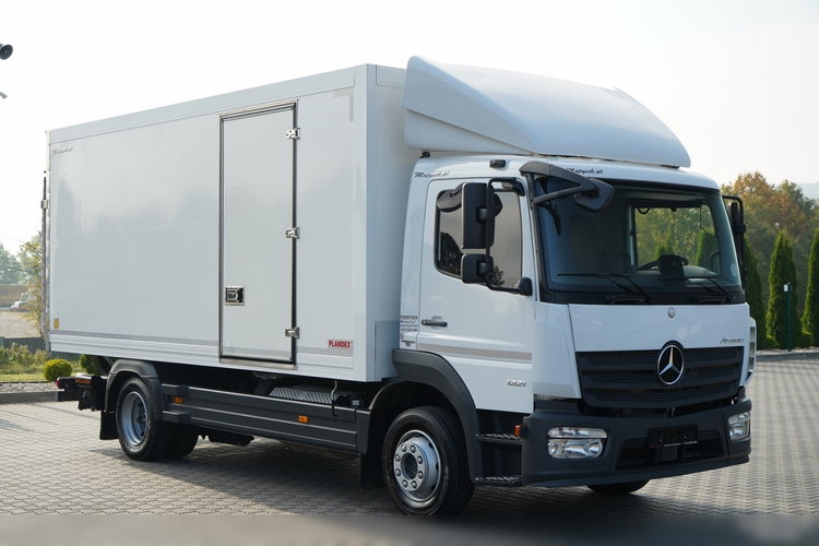 Mercedes ATEGO / 1221 / KONTENER 5.6 M / 4x2 / WINDA DHOLLANDIA - 1500 KG / MANUAL / OPONY 100%  zdjęcie 1