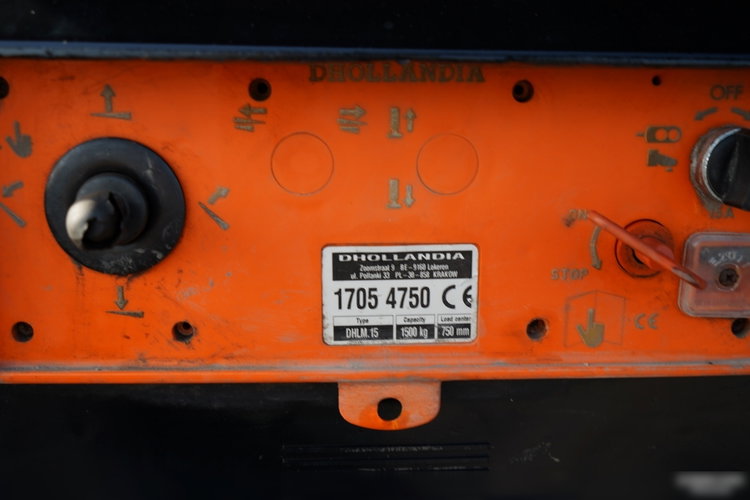 Mercedes ATEGO / 1221 / KONTENER 5.6 M / 4x2 / WINDA DHOLLANDIA - 1500 KG / MANUAL / OPONY 100%  zdjęcie 22