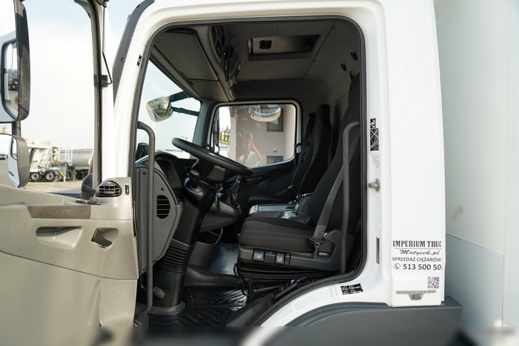 Mercedes ATEGO / 1221 / KONTENER 5.6 M / 4x2 / WINDA DHOLLANDIA - 1500 KG / MANUAL / OPONY 100%  zdjęcie 28