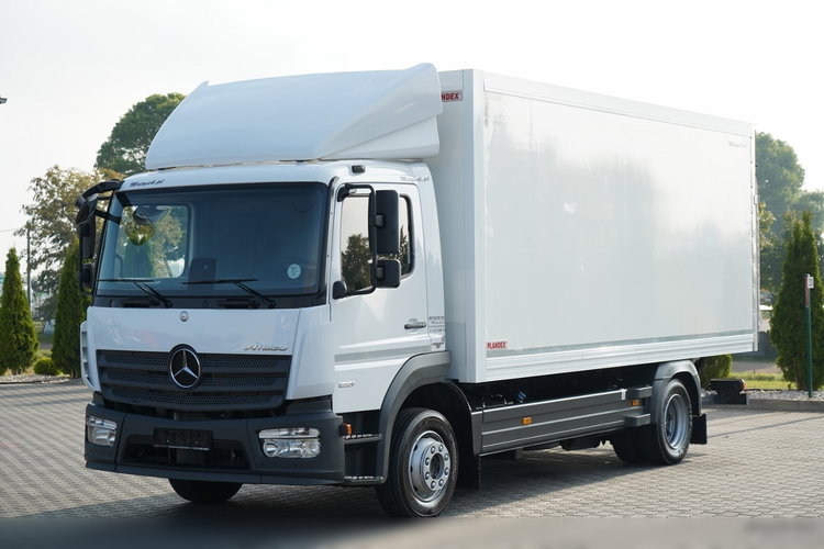Mercedes ATEGO / 1221 / KONTENER 5.6 M / 4x2 / WINDA DHOLLANDIA - 1500 KG / MANUAL / OPONY 100%  zdjęcie 3