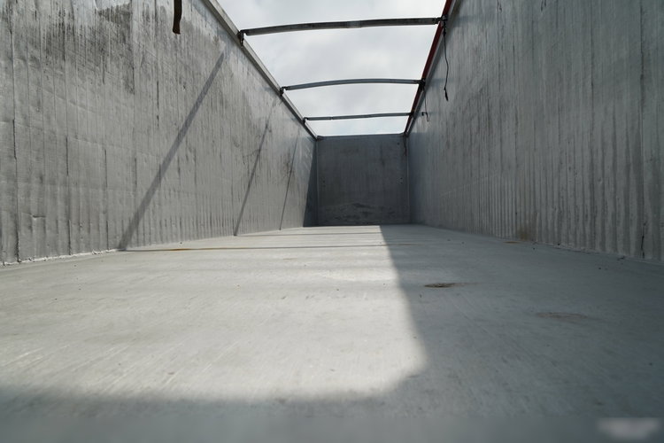 BENALU WYWROTKA 71 m3 / ALUMINIOWA  /  OŚ PODNOSZONA/ ALUFELGI / SPROWADZONA zdjęcie 14