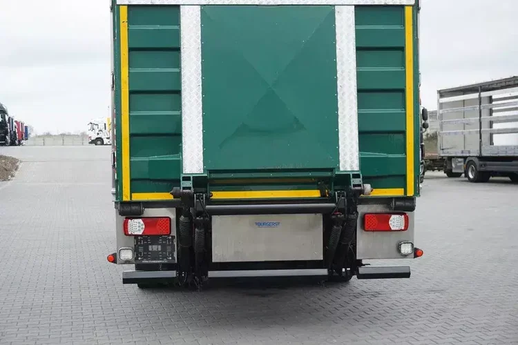 DAF LF / 250 / EURO 6 / CHŁODNIA + WINDA / MULTITEMPERATURA zdjęcie 27