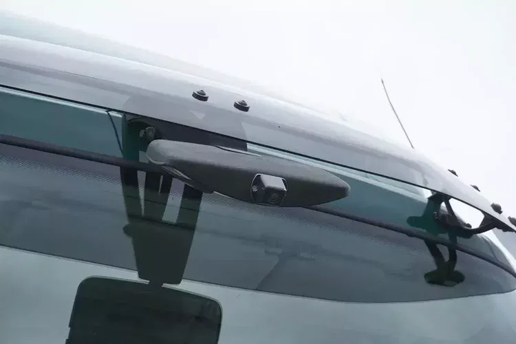 DAF LF / 250 / EURO 6 / CHŁODNIA + WINDA / MULTITEMPERATURA zdjęcie 33