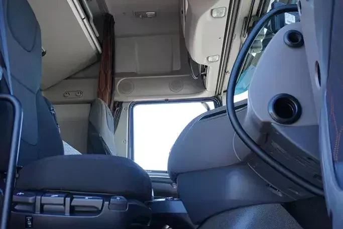 DAF XF / 480 / ACC / EURO 6 / ZESTAW PRZEJAZDOWY 120 M3 / 9.1 M + 6, 5 M zdjęcie 8