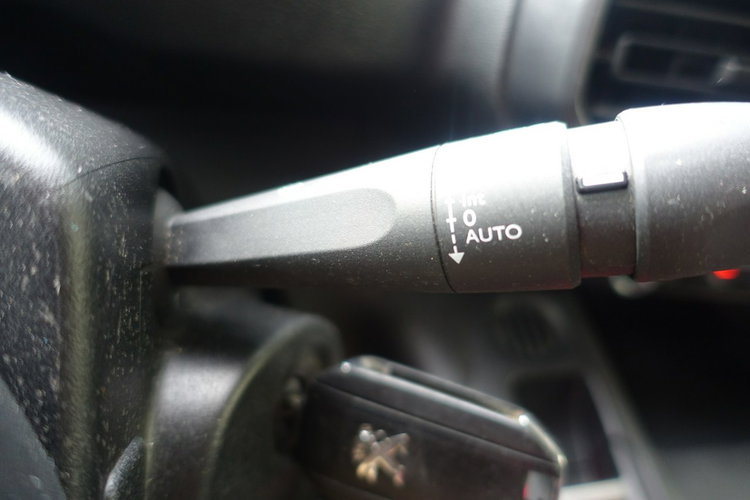 Peugeot Partner R E Z E R W A C J A zdjęcie 22