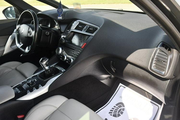 Citroen DS5 1.6Turbo 200km. Wersja Full.Masaże.Kam.Cof.Navi.Skóry.Head-Up.Panorama zdjęcie 32