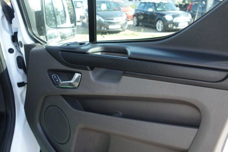 Transit Custom FORD TRANSIT CUSTOM -ZAREJESTROWANY zdjęcie 21