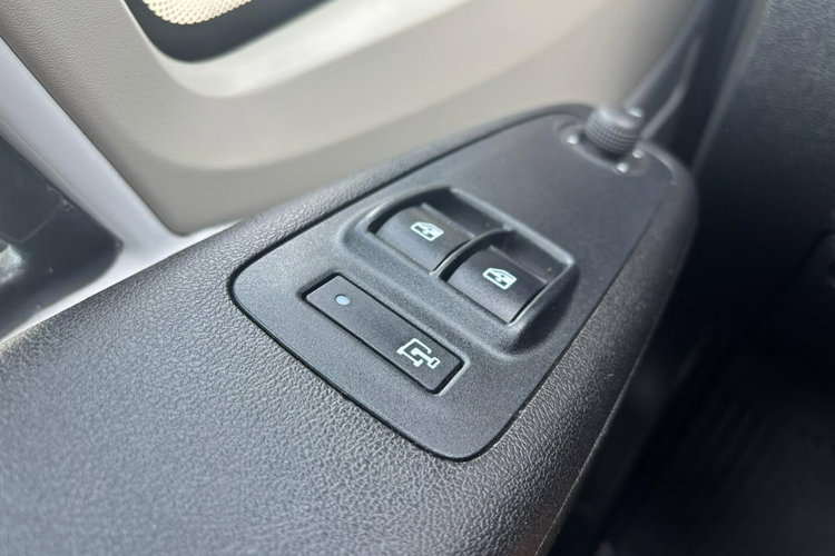 Fiat Ducato 2018 2.3 130KM L4H2 Maxi Brygadówka 7 osobowy Salon PL Tempomat zdjęcie 7