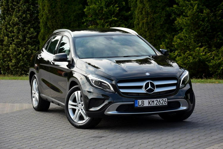 Mercedes GLA 200 1.6 156KM Urban Bi-xenon Ledy Navi Pół-skóry 2xParktronic Alu18" zdjęcie 9