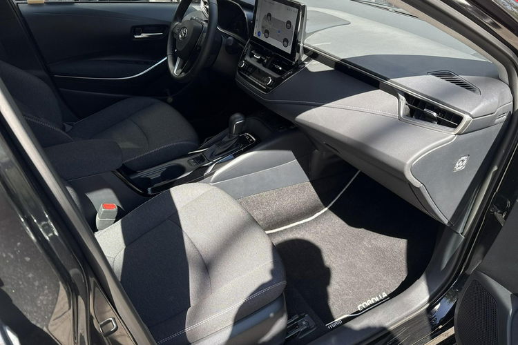 Toyota Corolla 1.8 Hybrid 140KM COMFORT TECH, salon Polska, gwarancja, FV23% zdjęcie 13