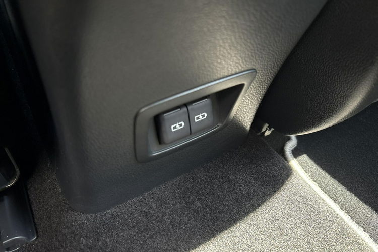 Toyota Corolla 1.8 Hybrid 140KM COMFORT TECH, salon Polska, gwarancja, FV23% zdjęcie 15