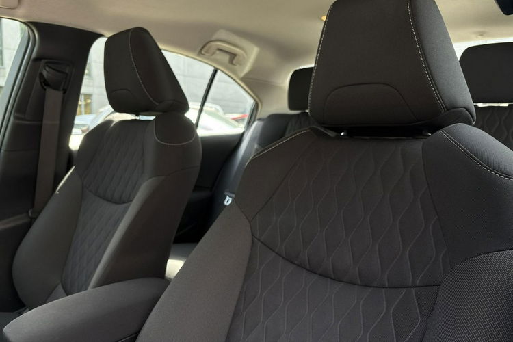 Toyota Corolla 1.8 Hybrid COMFORT TECH, salon Polska, gwarancja, FV23% zdjęcie 11