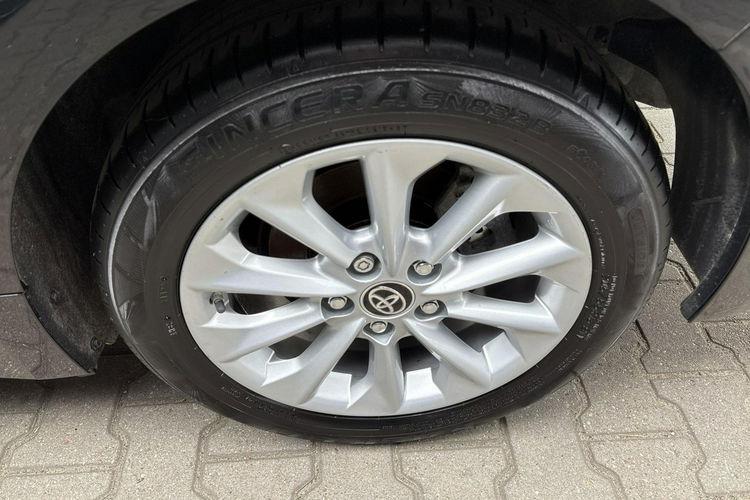 Toyota Corolla 1.8 Hybrid COMFORT TECH, salon Polska, gwarancja, FV23% zdjęcie 32