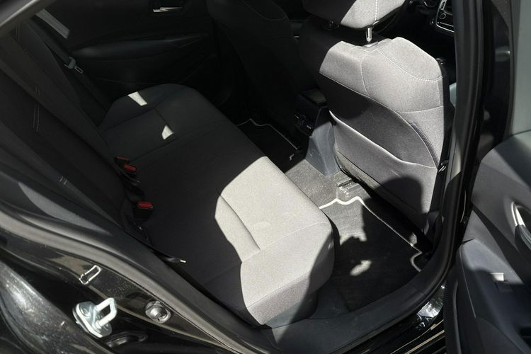 Toyota Corolla 1.8 Hybrid COMFORT TECH, salon Polska, gwarancja, FV23% zdjęcie 14