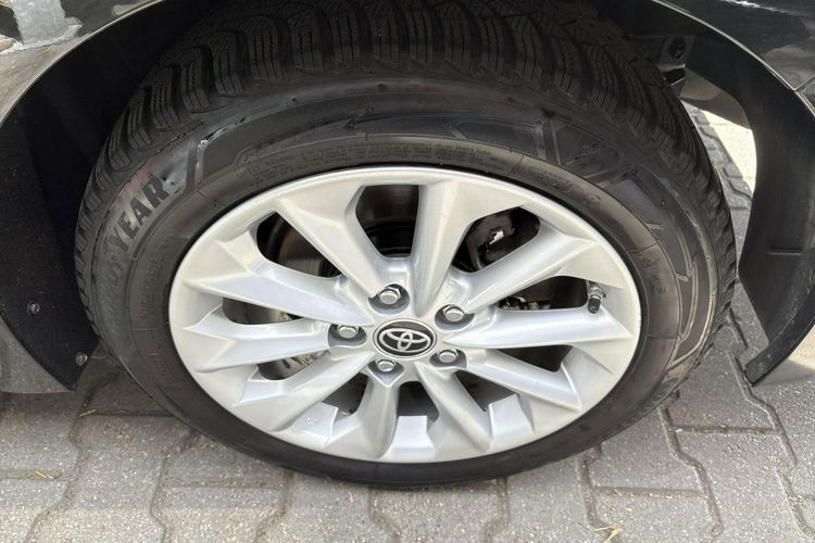 Toyota Corolla 1.8 Hybrid COMFORT TECH, salon Polska, gwarancja, FV23% zdjęcie 32