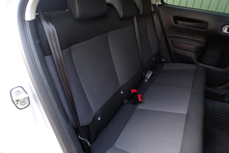 Citroen C4 Cactus Led /Navi /Kamera /1.6 HDI /100KM /2015 zdjęcie 17