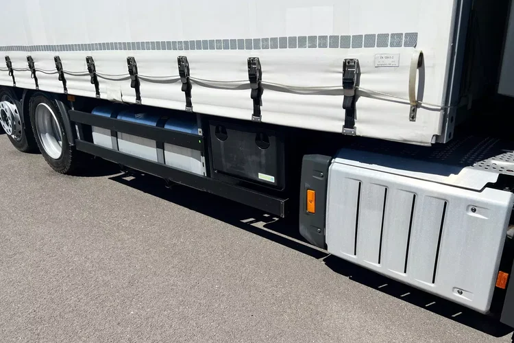 Mercedes 2548 GIGASPACE zdjęcie 15