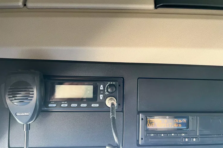Mercedes 2548 GIGASPACE zdjęcie 39