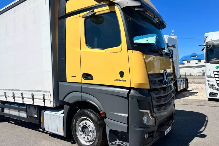 Mercedes 2548 GIGASPACE zdjęcie 6