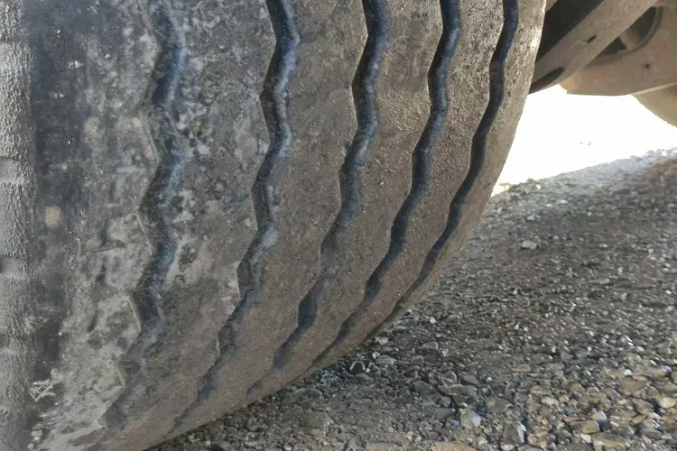 Kogel SN24 Firana Mega Oś Podnoszona zdjęcie 15