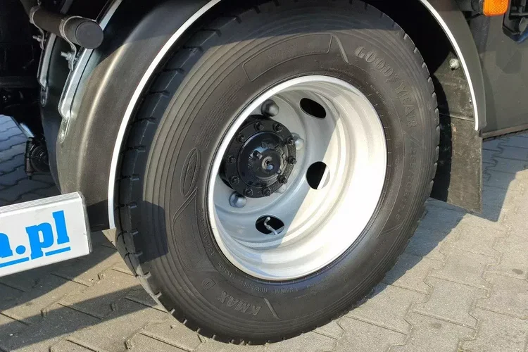 MAN TGL12.250 E6 Firana Tył Drzwi Dach Zsuwany Bogato Wyposażony zdjęcie 16