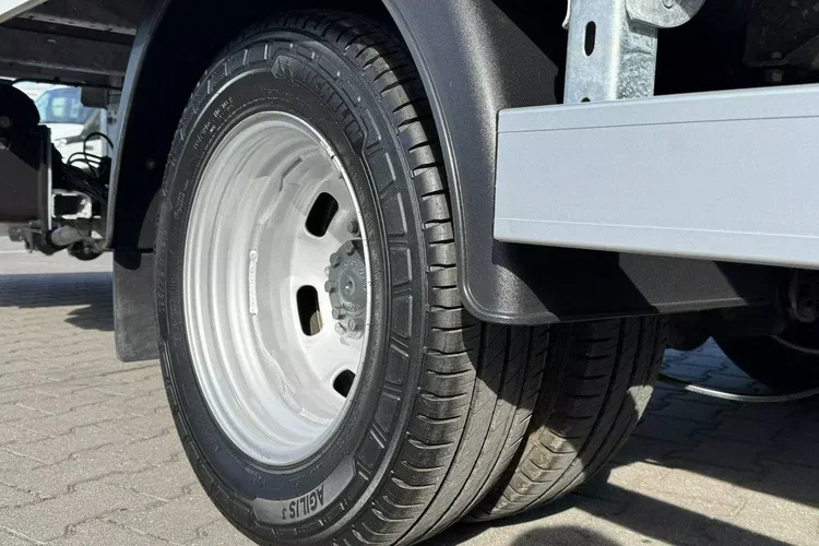 Iveco Daily 35C14 zdjęcie 13