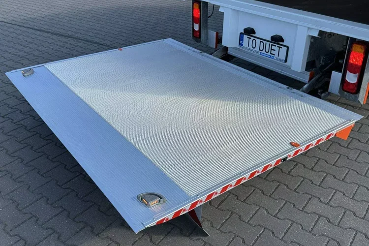 Iveco Daily 35C14 zdjęcie 21