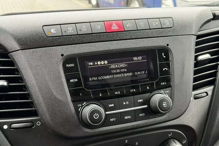 Iveco Daily 35S16 V zdjęcie 32