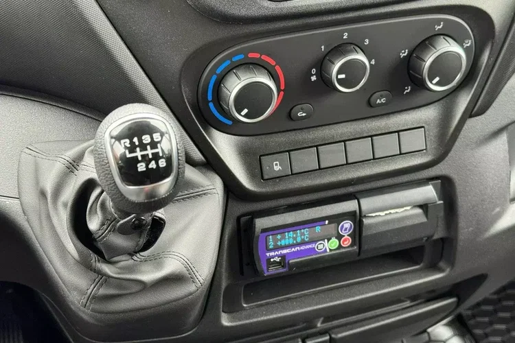 Iveco Daily 35S16 V zdjęcie 33