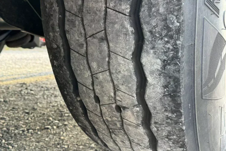 Wielton HARDOX STALOWA DO ZŁOMU 50m Oś Podnoszona Złomówka zdjęcie 19