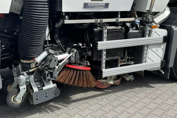 MAN TGS 18.320BUCHER OPTIFANT 8000 Zamiatarka Uliczna Euro 6 zdjęcie 17