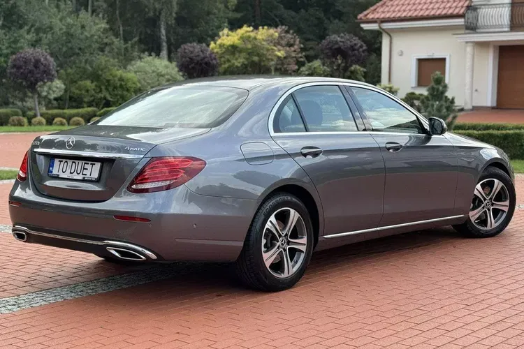 Mercedes klasa-e zdjęcie 12