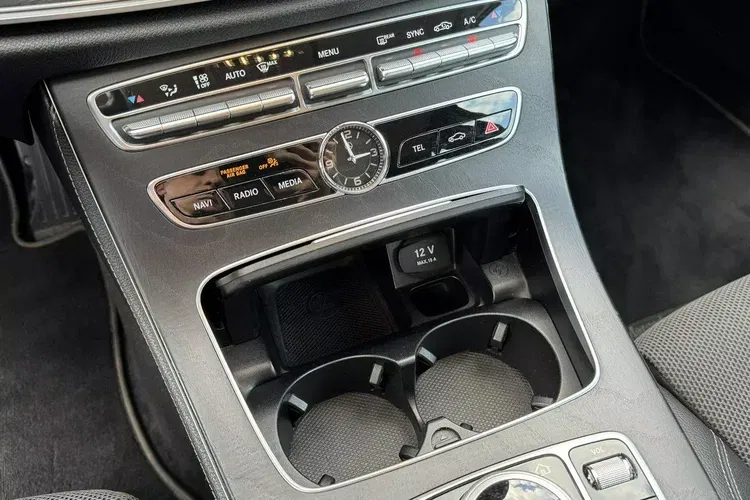 Mercedes klasa-e zdjęcie 29