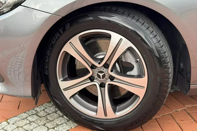 Mercedes klasa-e zdjęcie 9