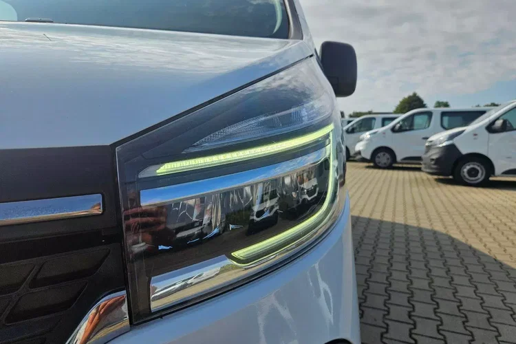 Renault Trafic L2H1 57999zł NETTO 2.0dCi/120KM zdjęcie 15