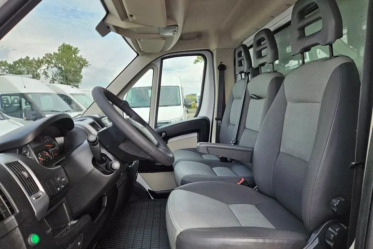 Fiat Ducato Kontener 8 ePAL 49999zł NETTO 2.3 mJET/131KM zdjęcie 18