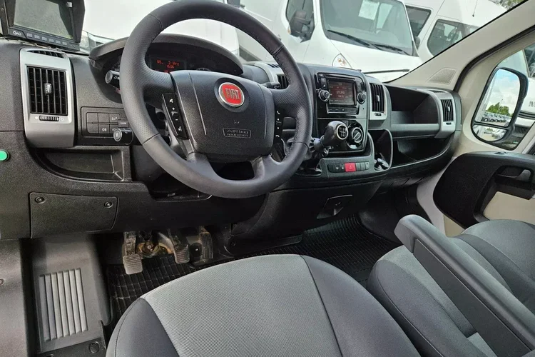Fiat Ducato Kontener 8 ePAL 49999zł NETTO 2.3 mJET/131KM zdjęcie 20