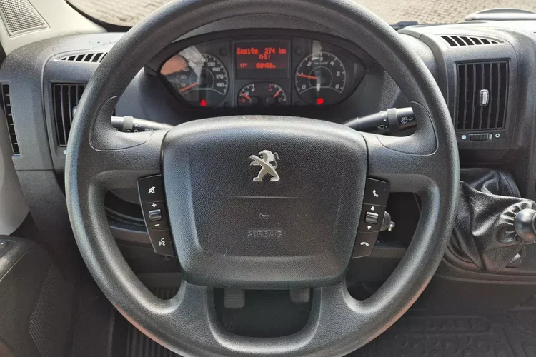 Peugeot boxer L2H2 49900zł NETTO 2.0HDi/131KM zdjęcie 17