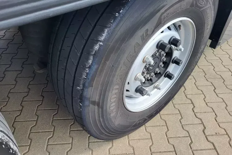 Schmitz - zdjęcie 3