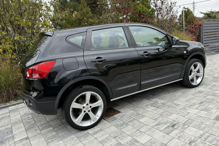 Nissan Qashqai 7 osobowy Zadbany Bezwypadkowy oryginalny przebieg zdjęcie 6
