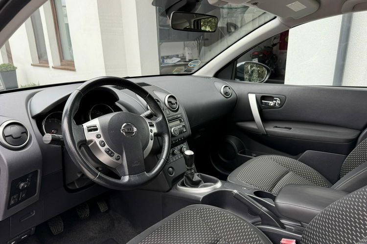 Nissan Qashqai 7 osobowy Zadbany Bezwypadkowy oryginalny przebieg zdjęcie 8