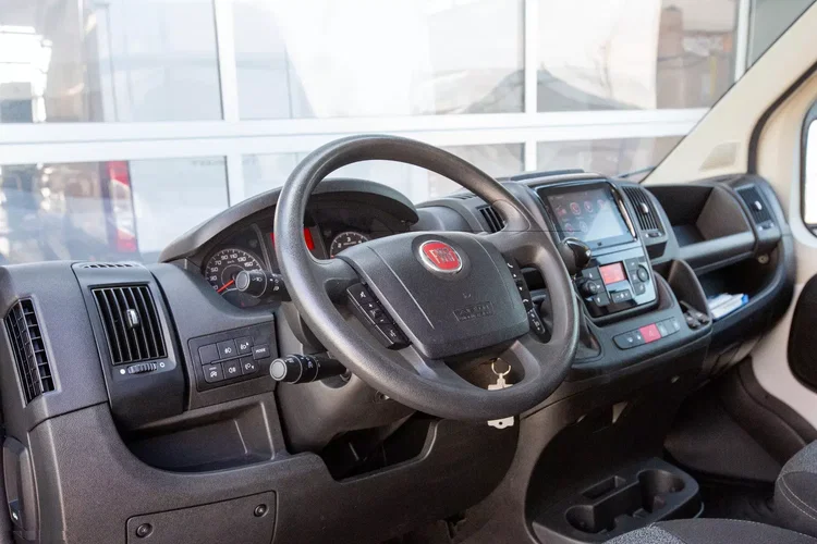 Fiat Ducato 2.3 L2H2 ŚREDNI Professional zdjęcie 36