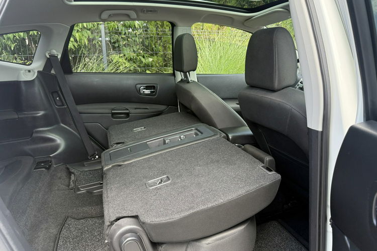 Nissan Qashqai FULL OPCJA kamery 360 Zadbany Niski oryginalny przebieg zdjęcie 25