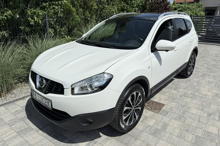 Nissan Qashqai FULL OPCJA kamery 360 Zadbany Niski oryginalny przebieg zdjęcie 3