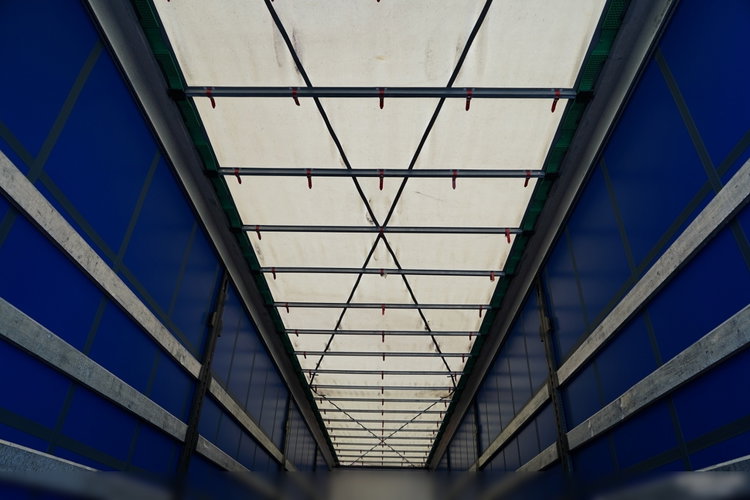 Krone FIRANKA STANDARD / OŚ PODNOSZONA / DACH PODNOSOZNY / OPONY 100% / 2019 ROK zdjęcie 18