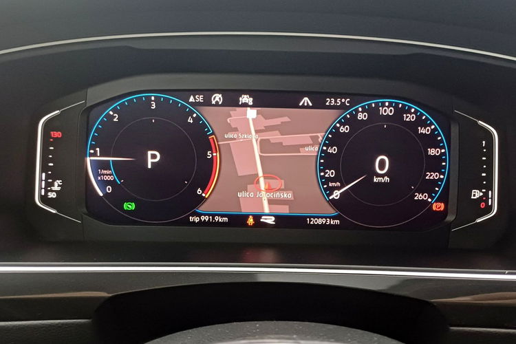 Volkswagen Tiguan R-Line 2.0 TDi 150 KM Pełne wyposażenie Hak chowany zdjęcie 17