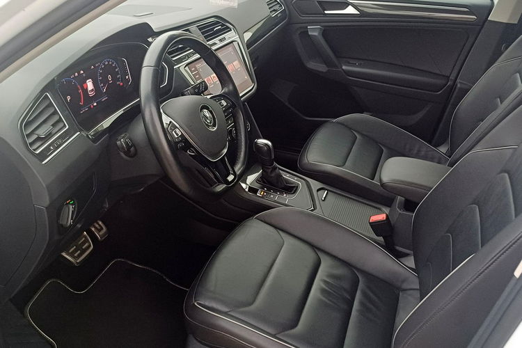 Volkswagen Tiguan R-Line 2.0 TDi 150 KM Pełne wyposażenie Hak chowany zdjęcie 8
