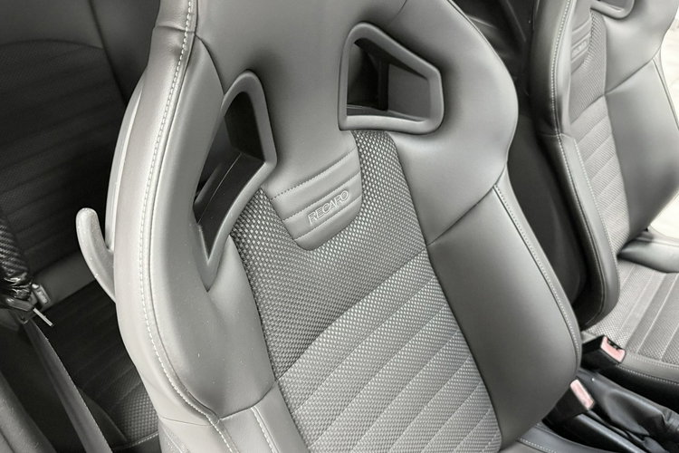 Opel Corsa 1.6 TURBO OPC 207KM Alu 18 RECARO VADER INOXCAR auspuff Panorama zdjęcie 20