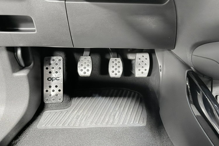 Opel Corsa 1.6 TURBO OPC 207KM Alu 18 RECARO VADER INOXCAR auspuff Panorama zdjęcie 40