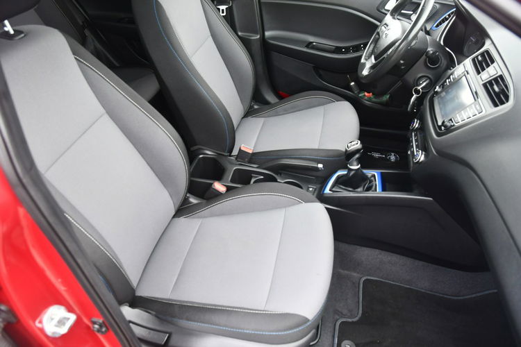Hyundai i20 1.0Turbo Panorama Dach.Navi.Kam.Cof.Tempomat.Ledy.UEFA 2016 zdjęcie 23